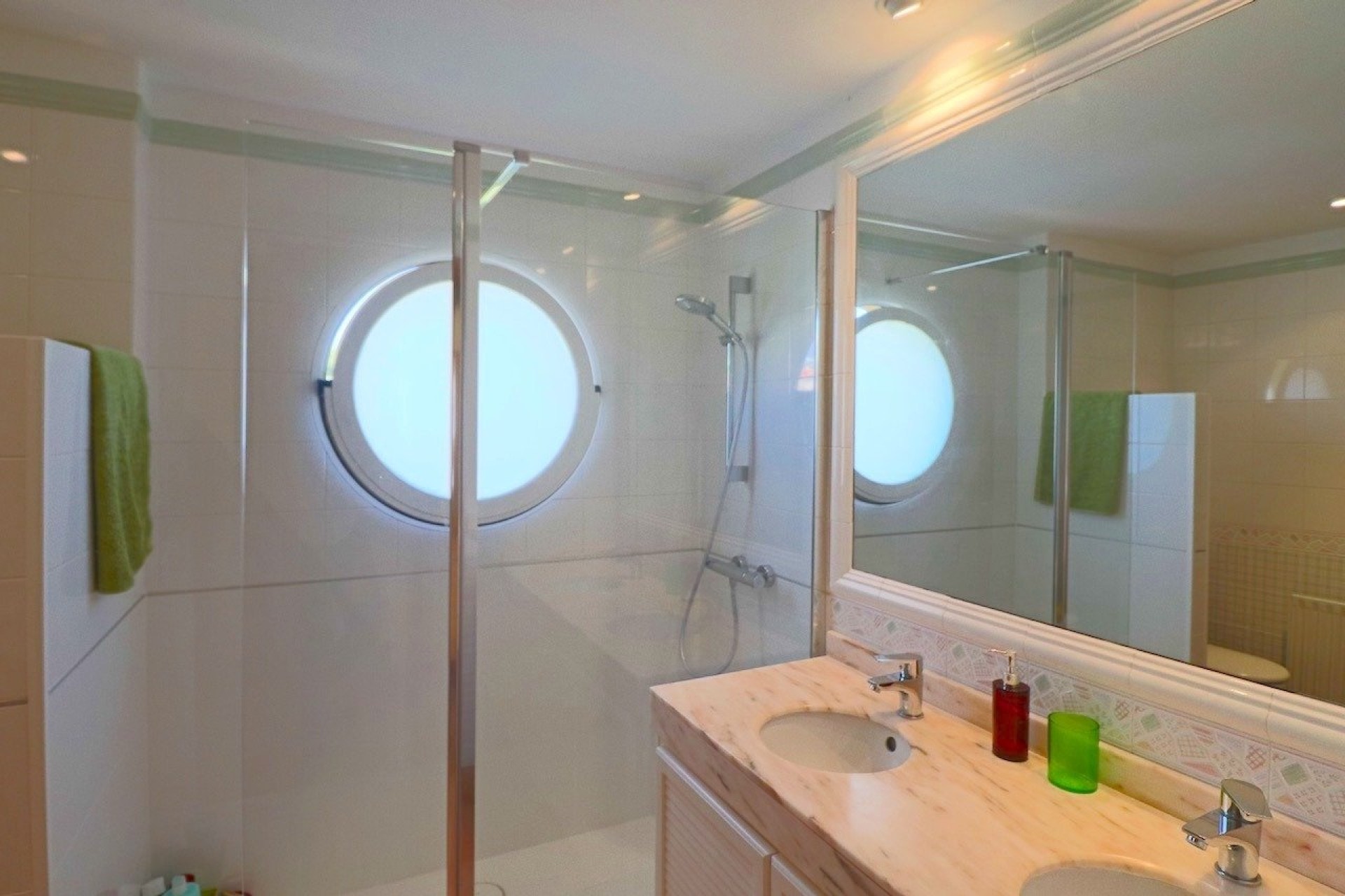 Resale - Villa - Benidorm - Urbanizaciones