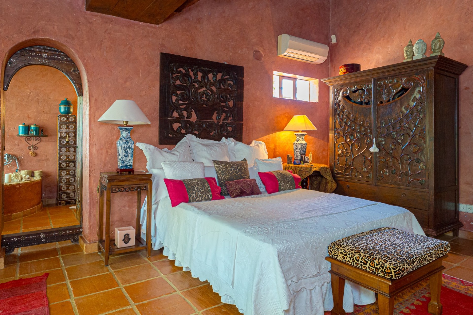 Resale - Villa - Benidorm