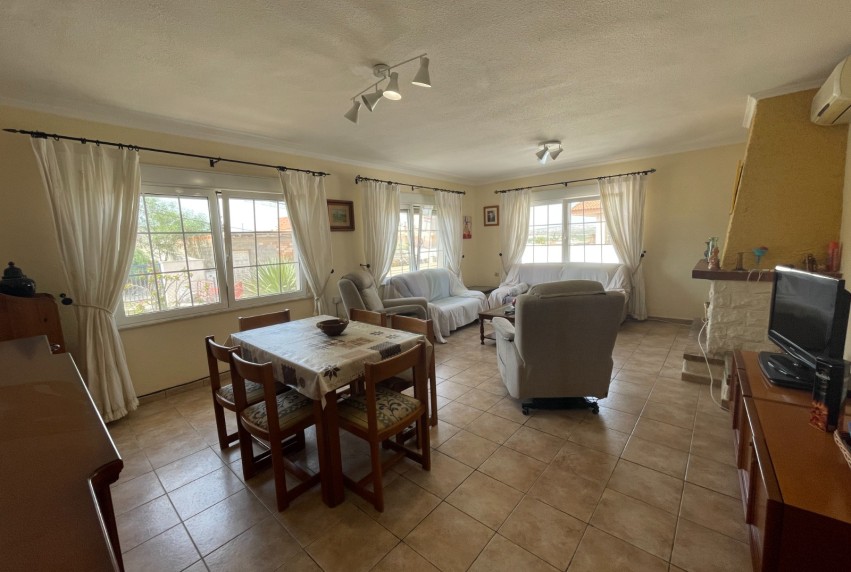 Resale - Villa - Benijofar - Pueblo