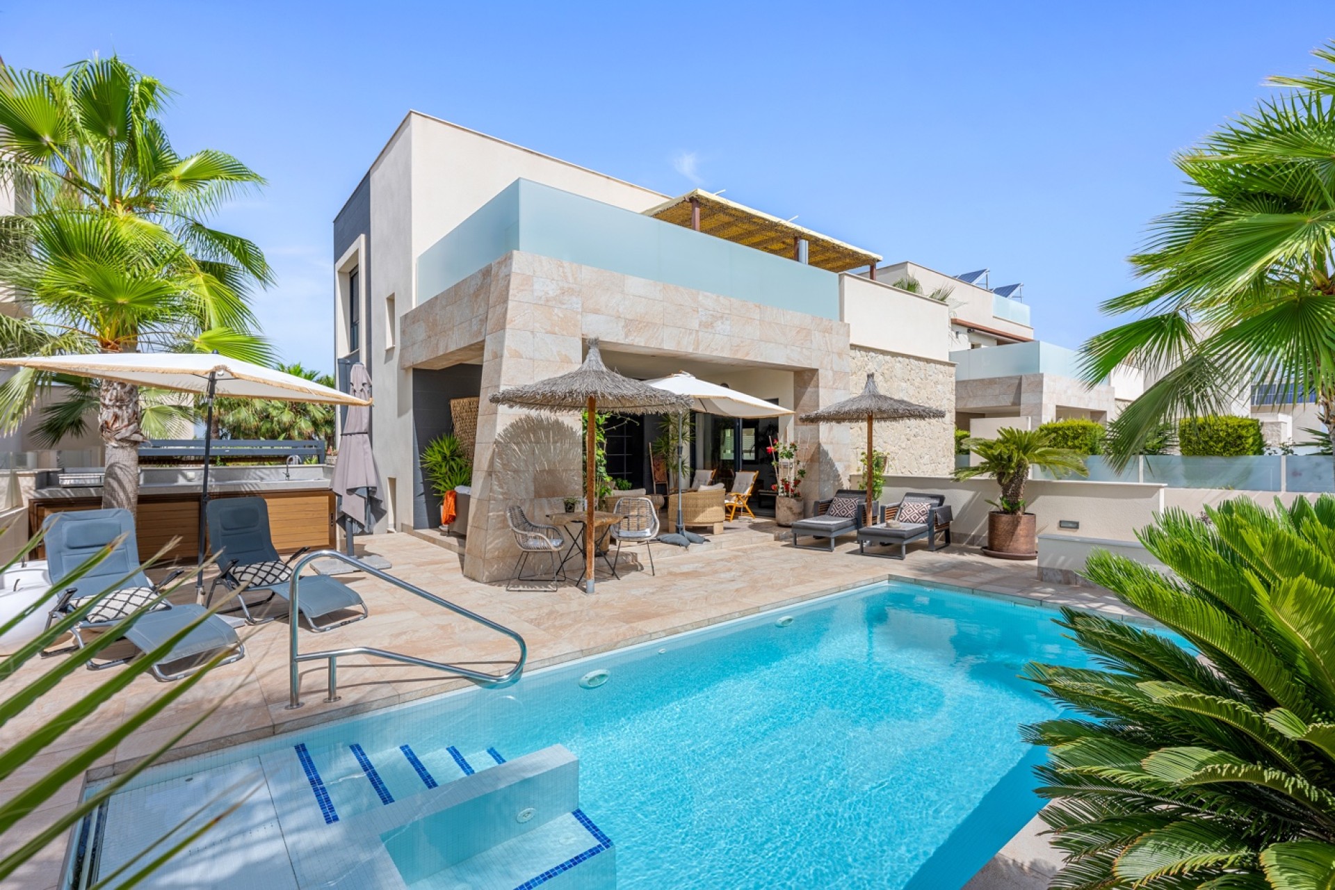Resale - Villa - Benijofar