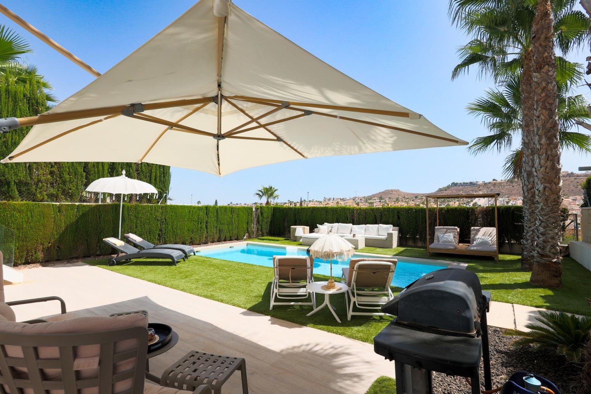 Resale - Villa - Benijofar