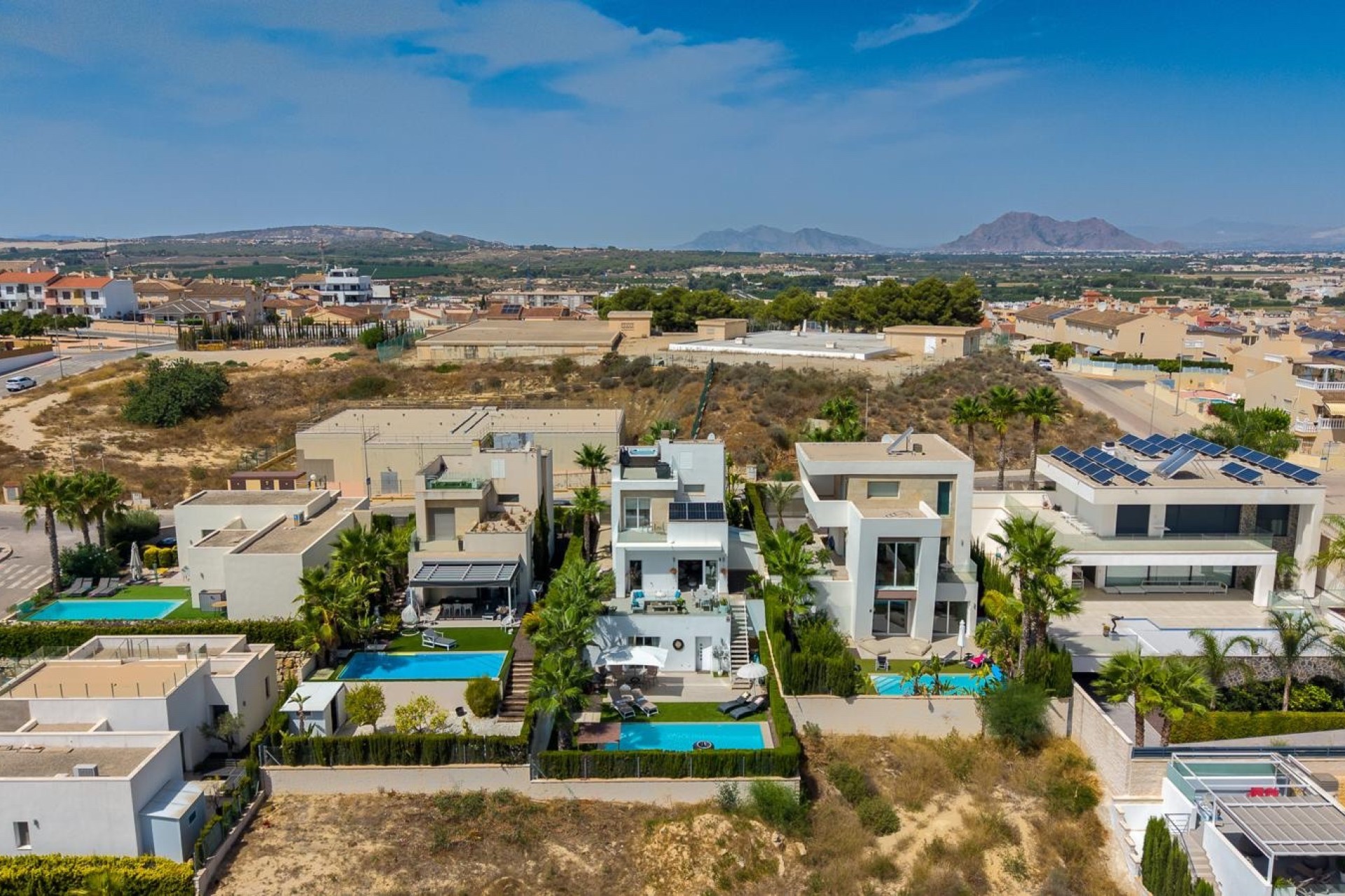 Resale - Villa - Benijofar