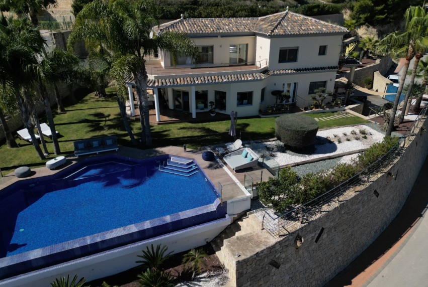 Resale - Villa - Benissa
