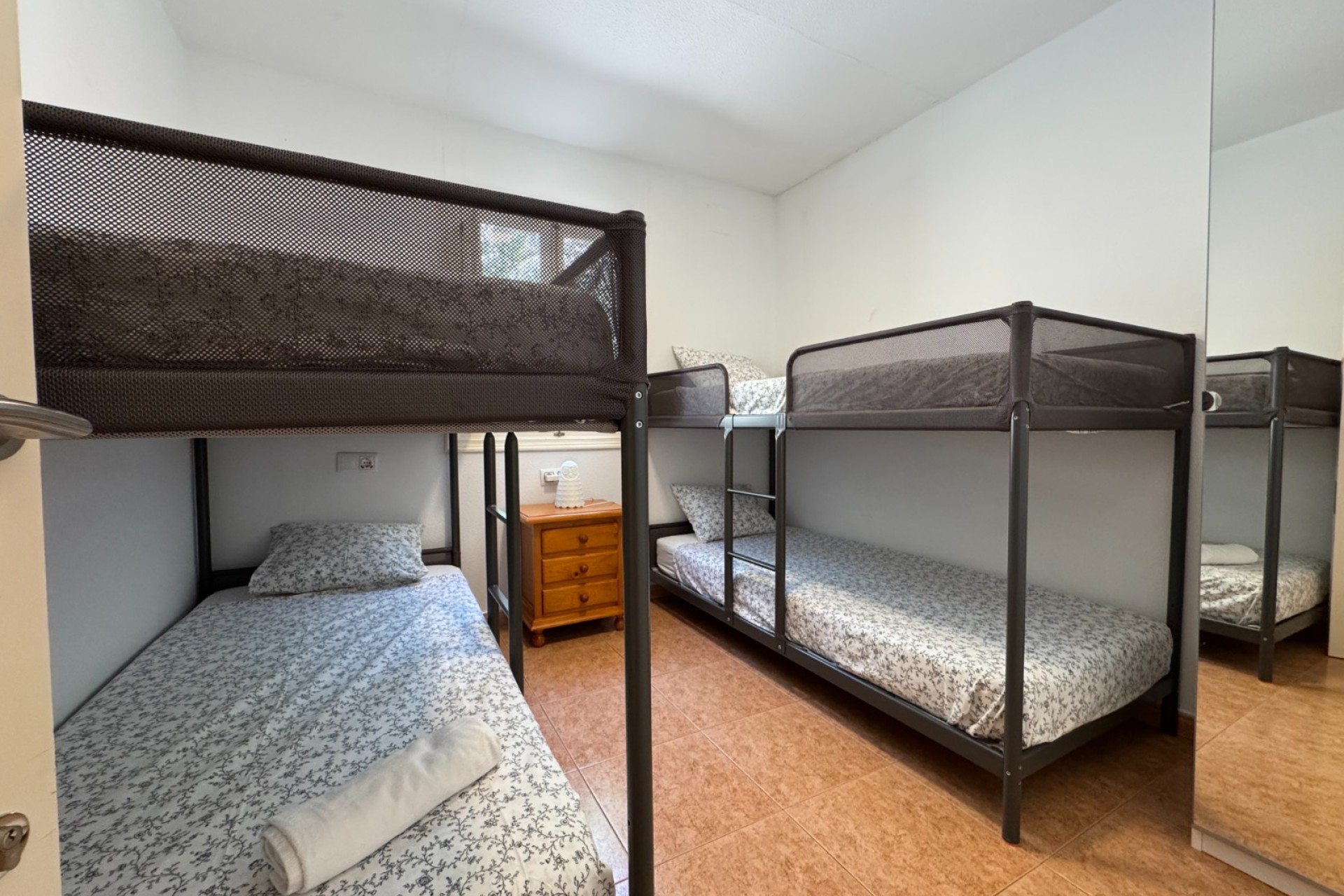 Resale - Villa - Blanca