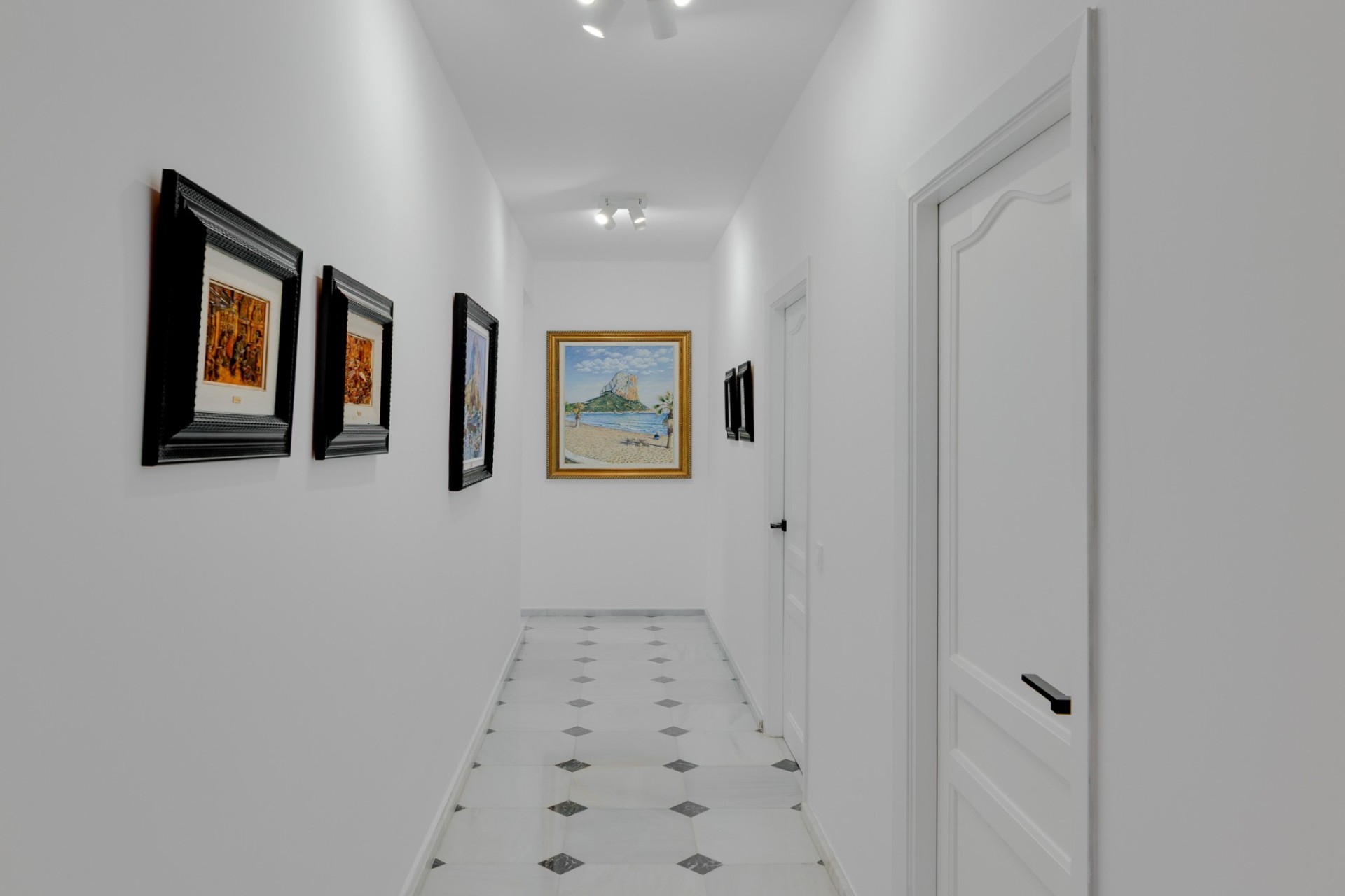 Resale - Villa - Calpe - Gargasindi