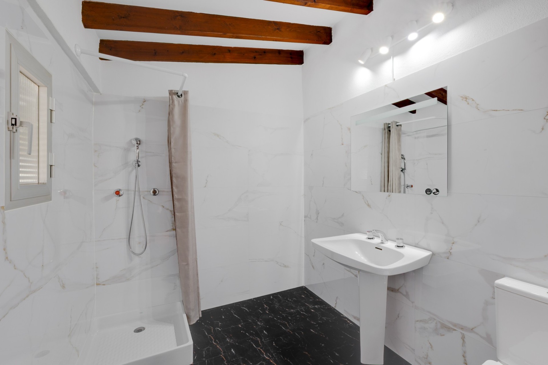 Resale - Villa - Calpe - Gargasindi