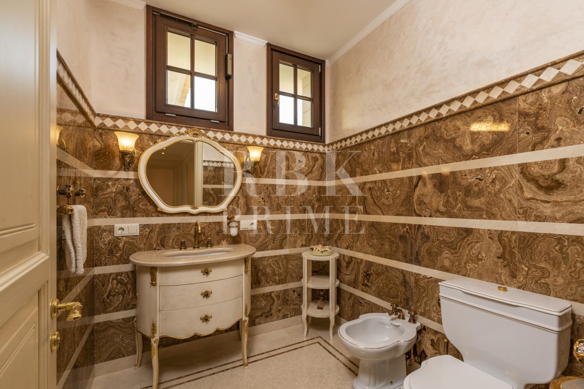 Resale - Villa - Calvià - Peguera