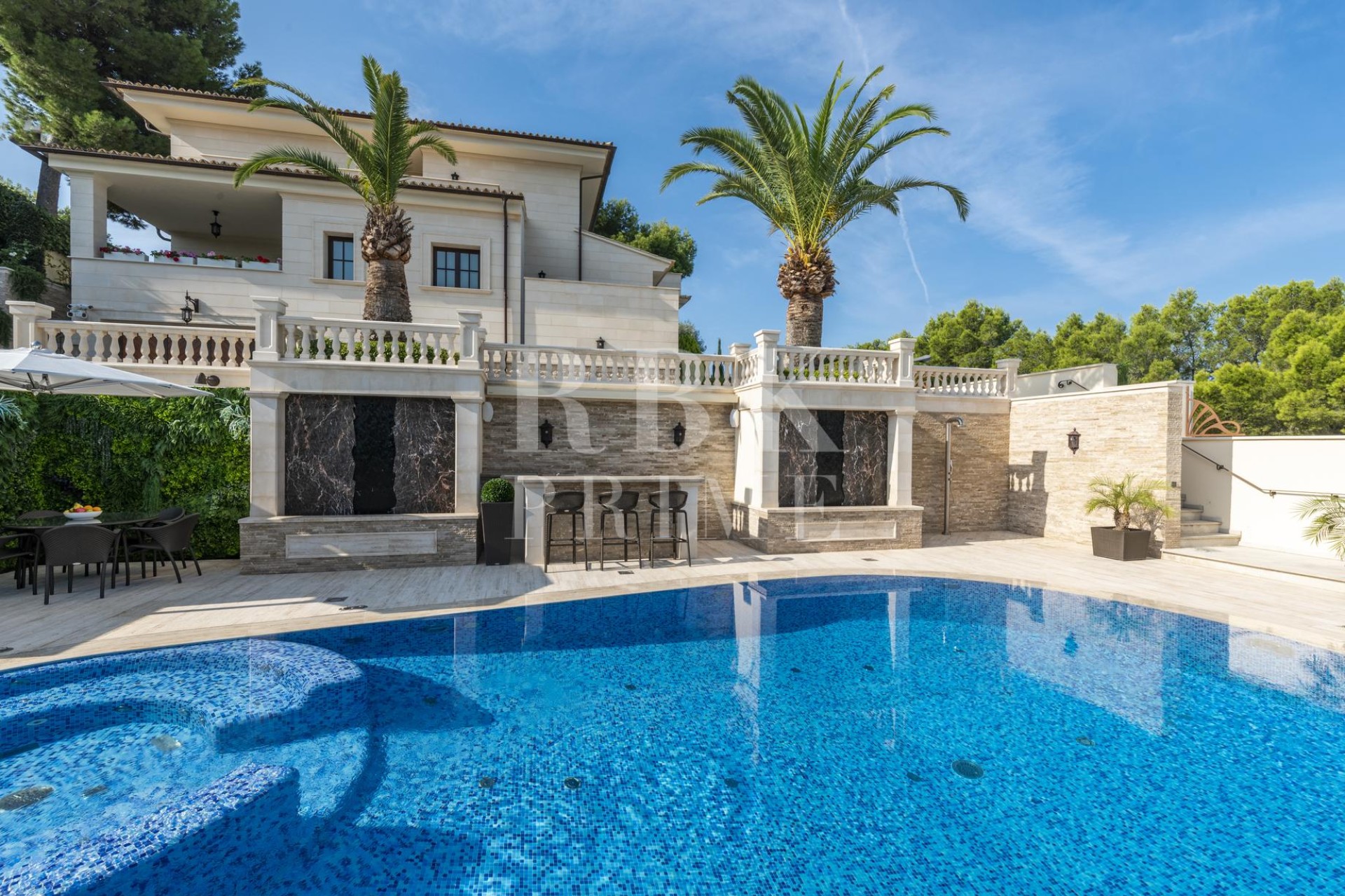 Resale - Villa - Calvià - Peguera
