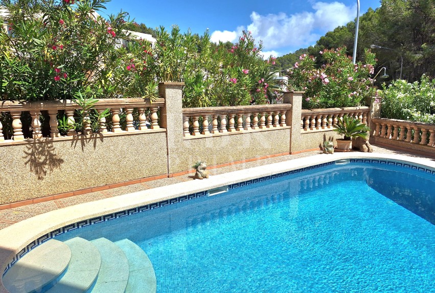 Resale - Villa - Calvià - Peguera