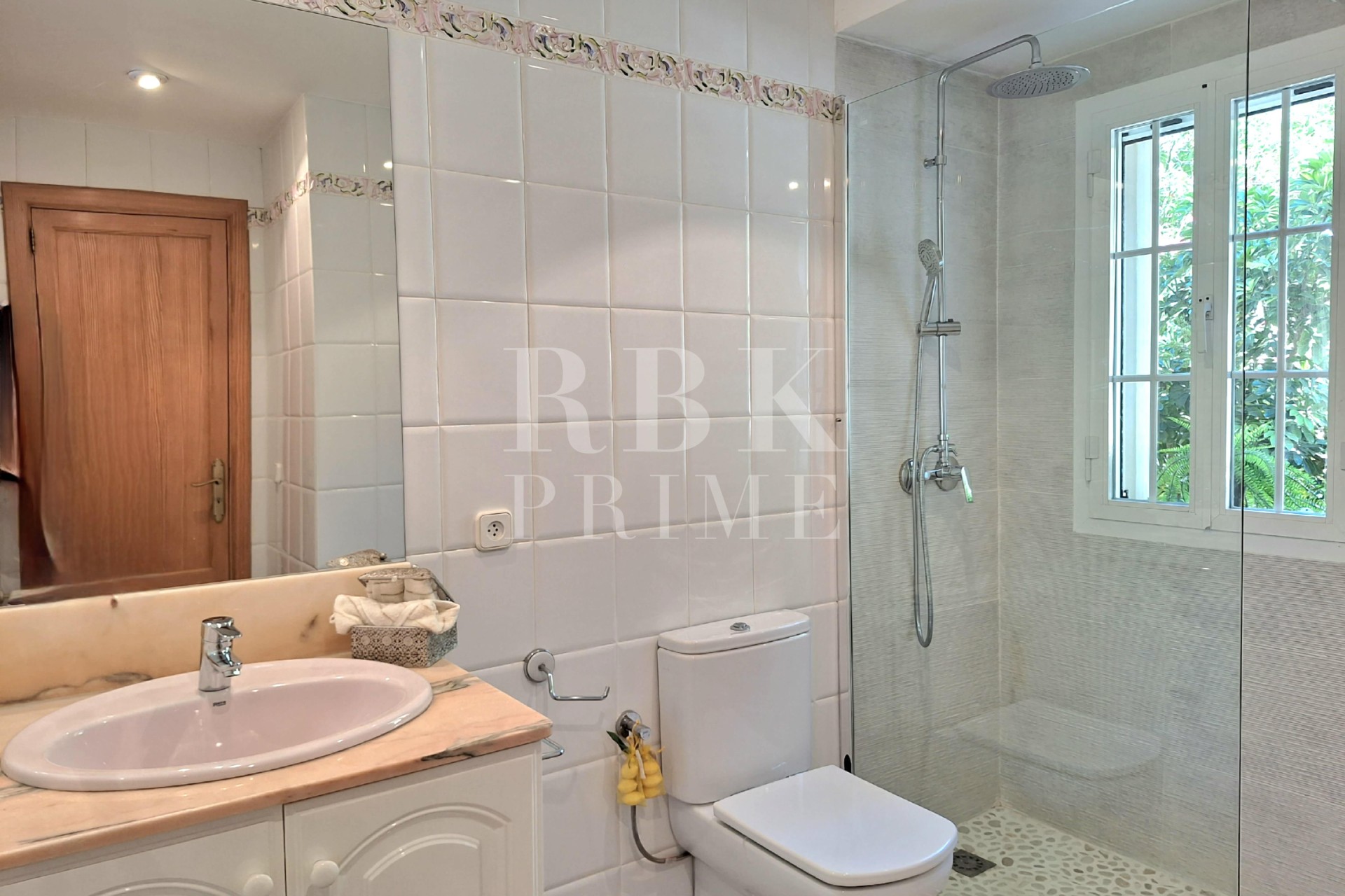 Resale - Villa - Calvià - Peguera