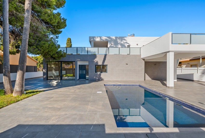 Resale - Villa - Campoamor