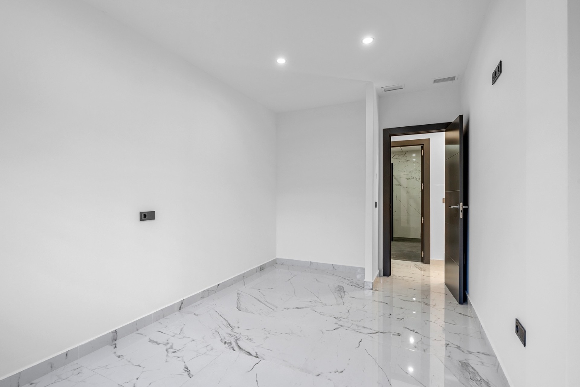 Resale - Villa - Campoamor