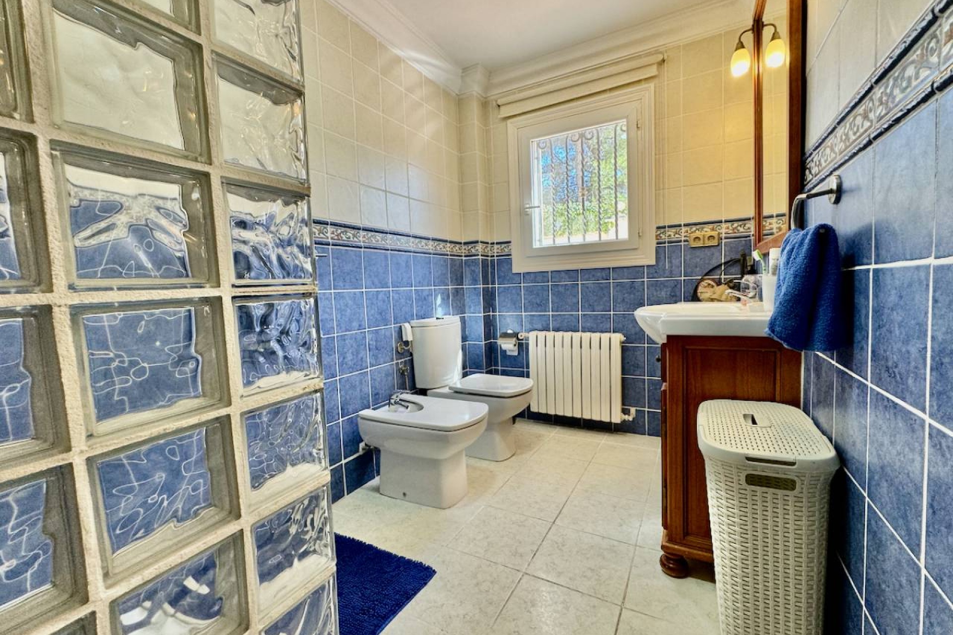 Resale - Villa - Castalla