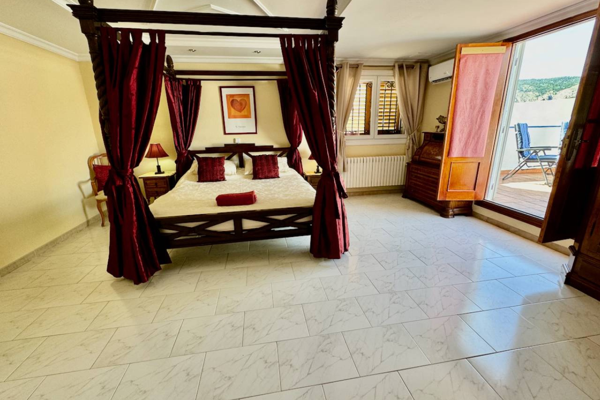 Resale - Villa - Castalla