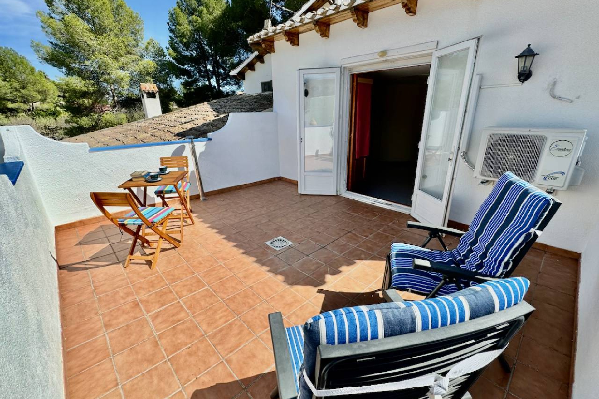 Resale - Villa - Castalla