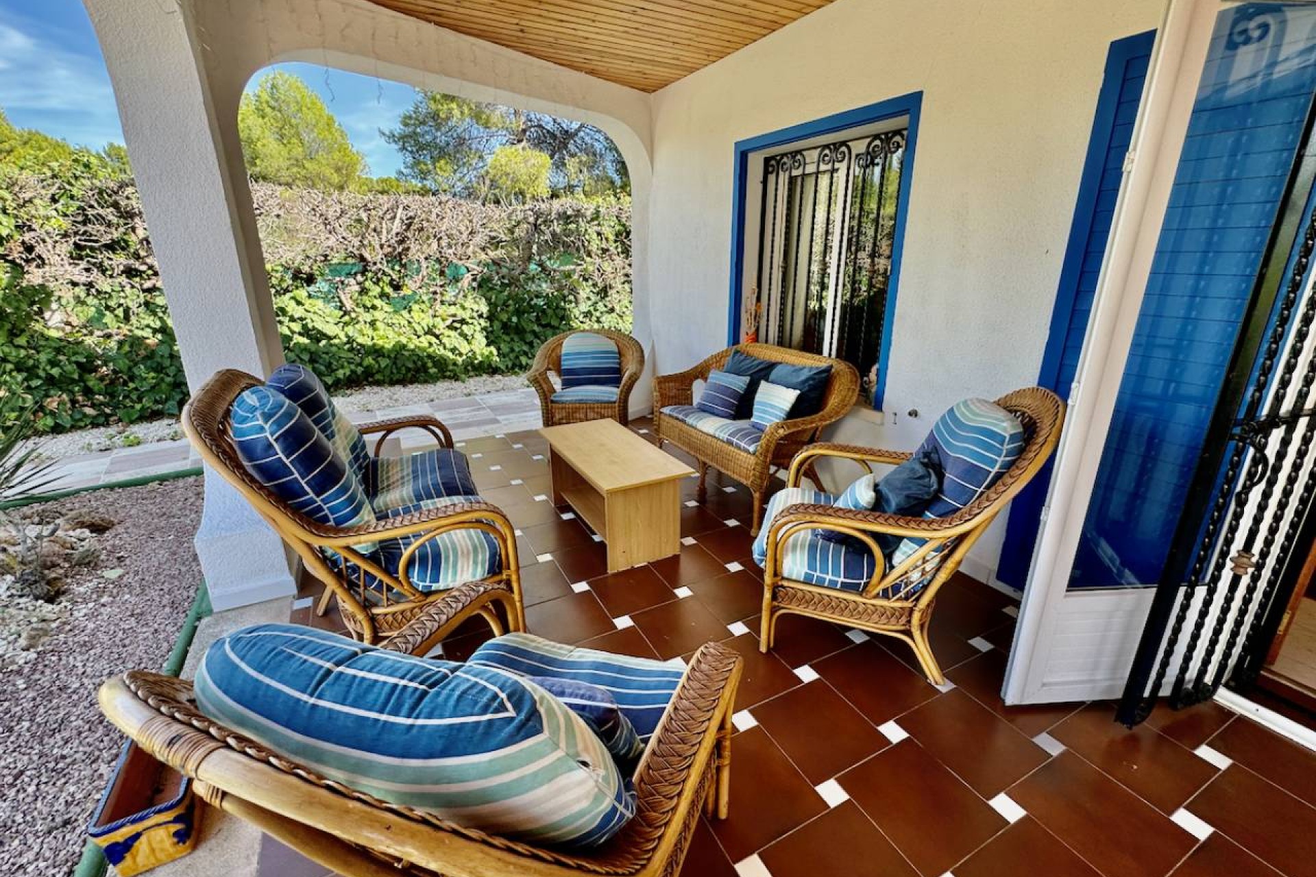 Resale - Villa - Castalla