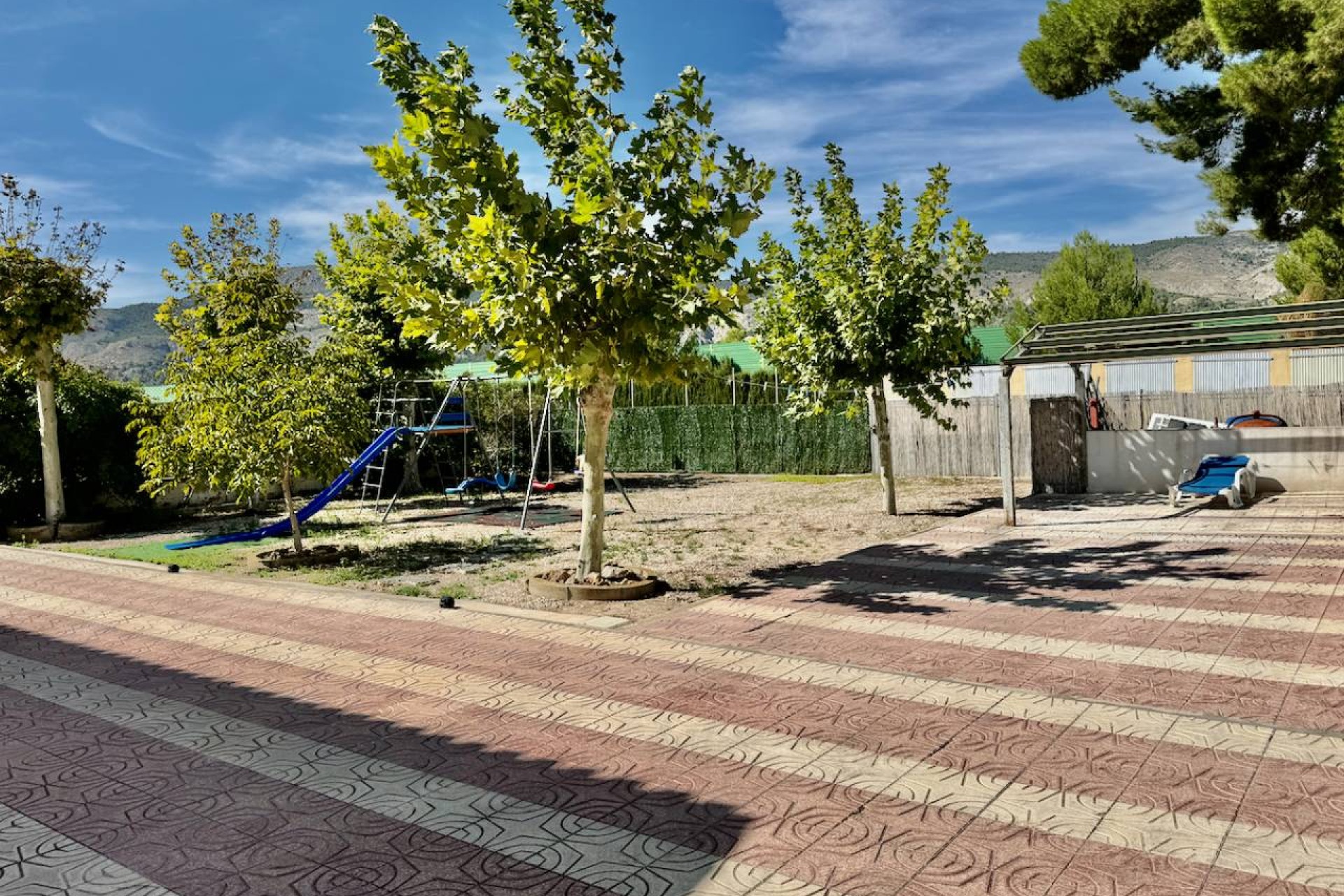 Resale - Villa - Castalla