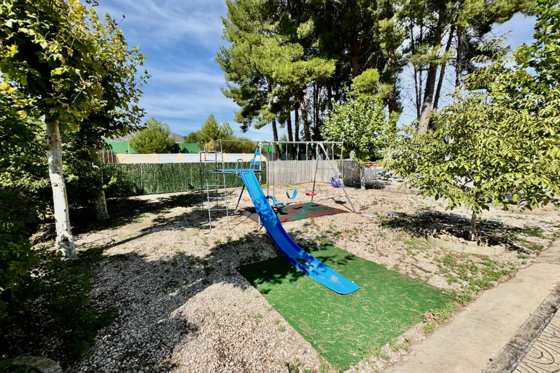 Resale - Villa - Castalla