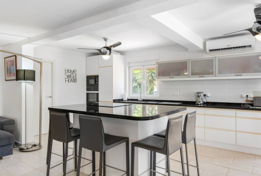 Resale - Villa - Catral