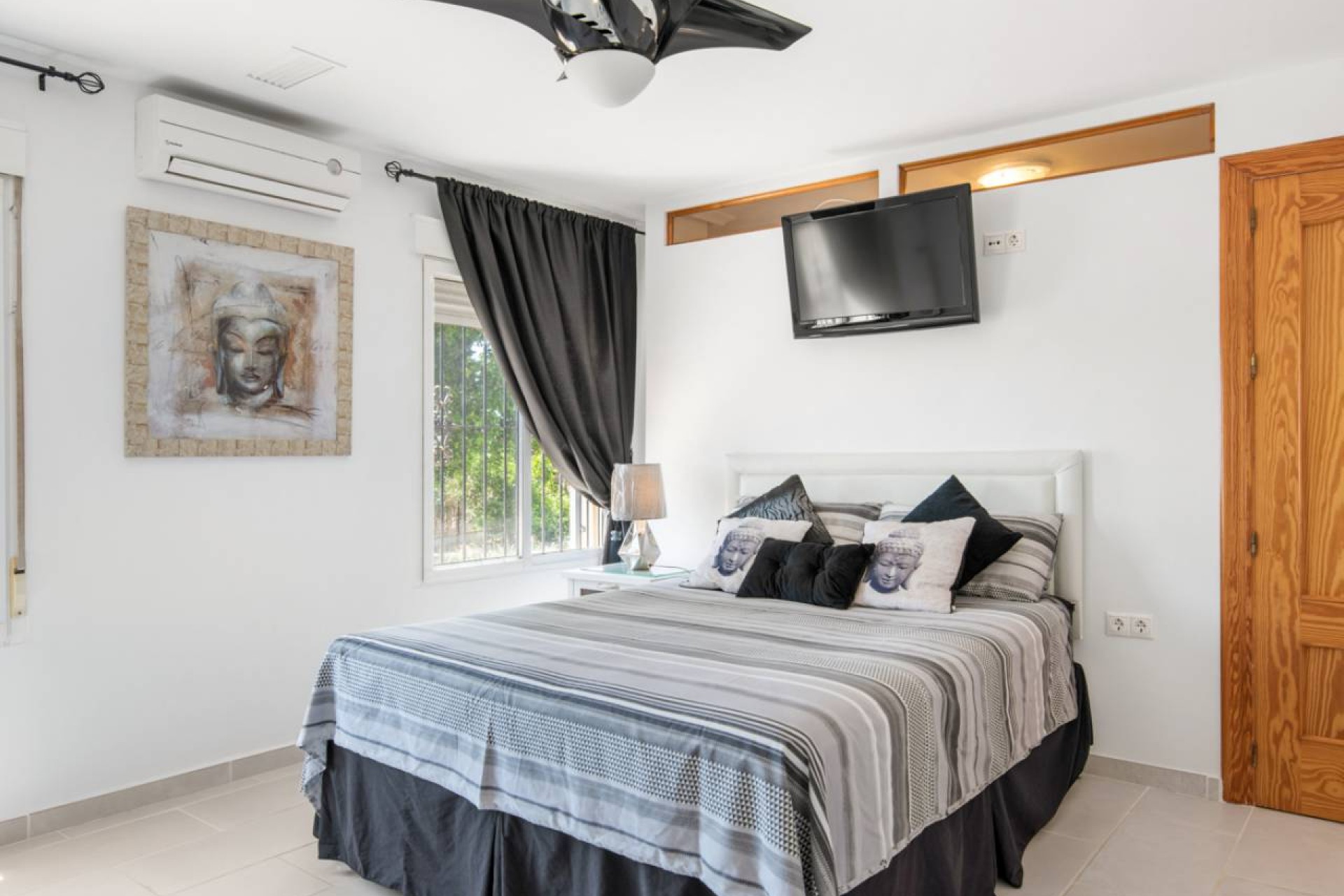 Resale - Villa - Catral