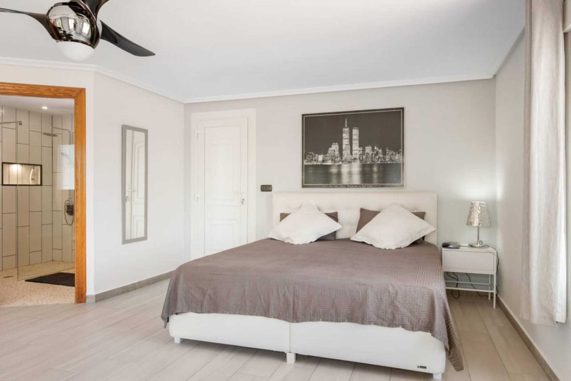 Resale - Villa - Catral