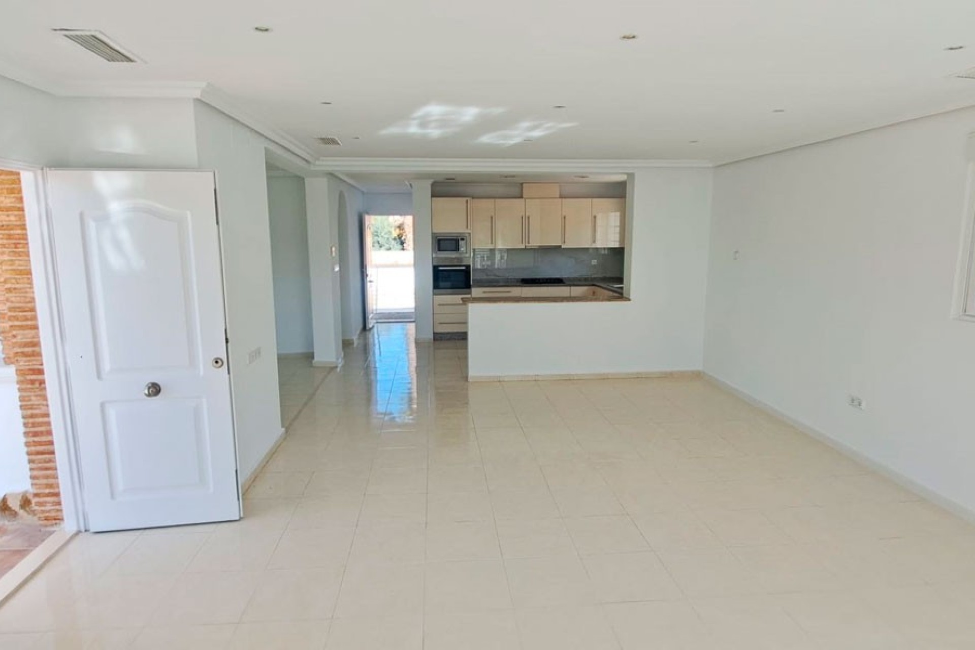 Resale - Villa - Catral