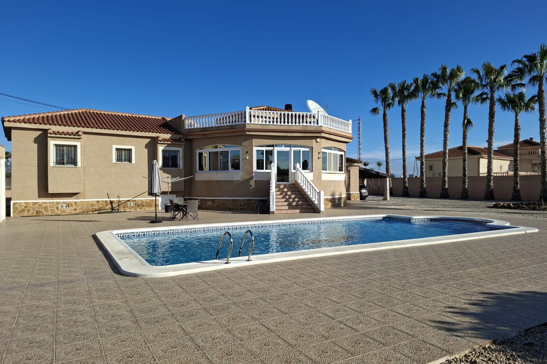 Resale - Villa - Catral