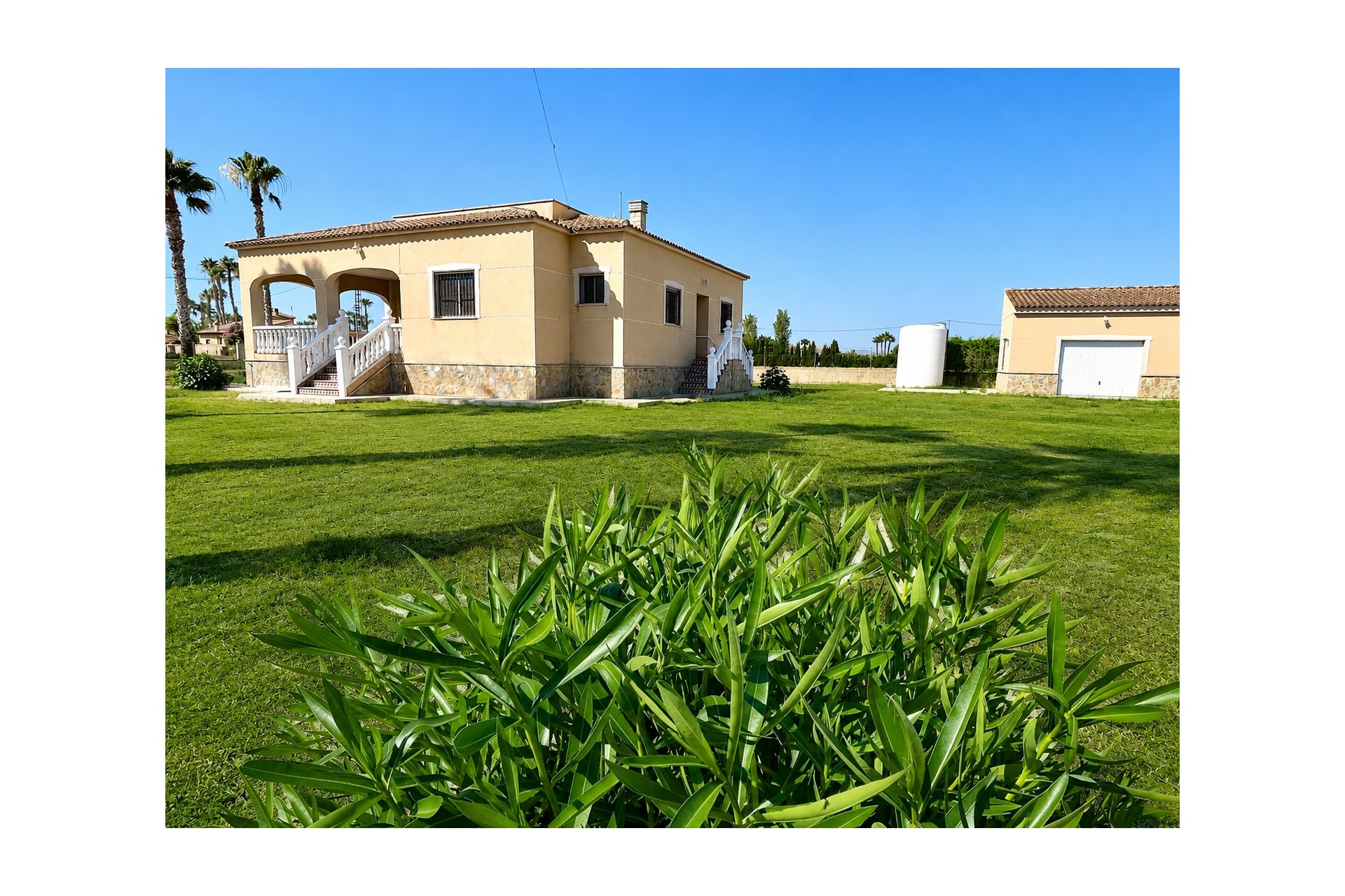 Resale - Villa - Catral