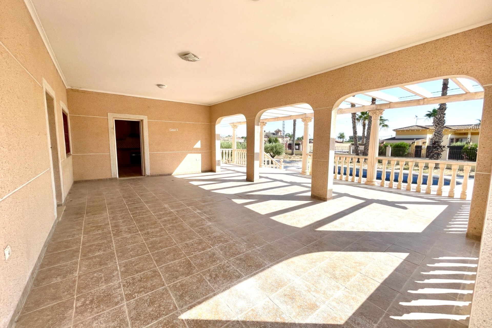 Resale - Villa - Catral