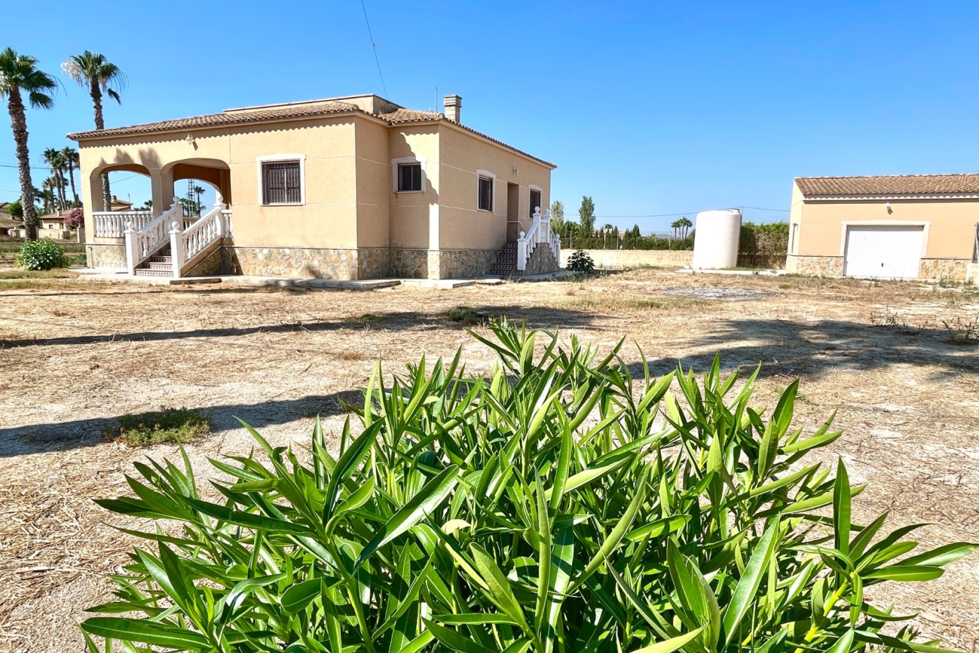 Resale - Villa - Catral