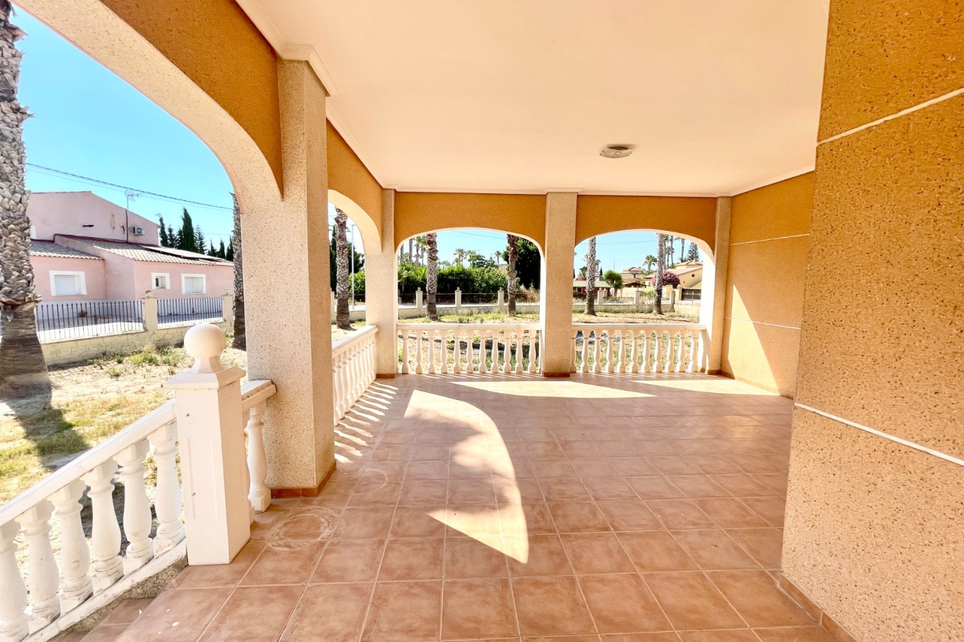 Resale - Villa - Catral