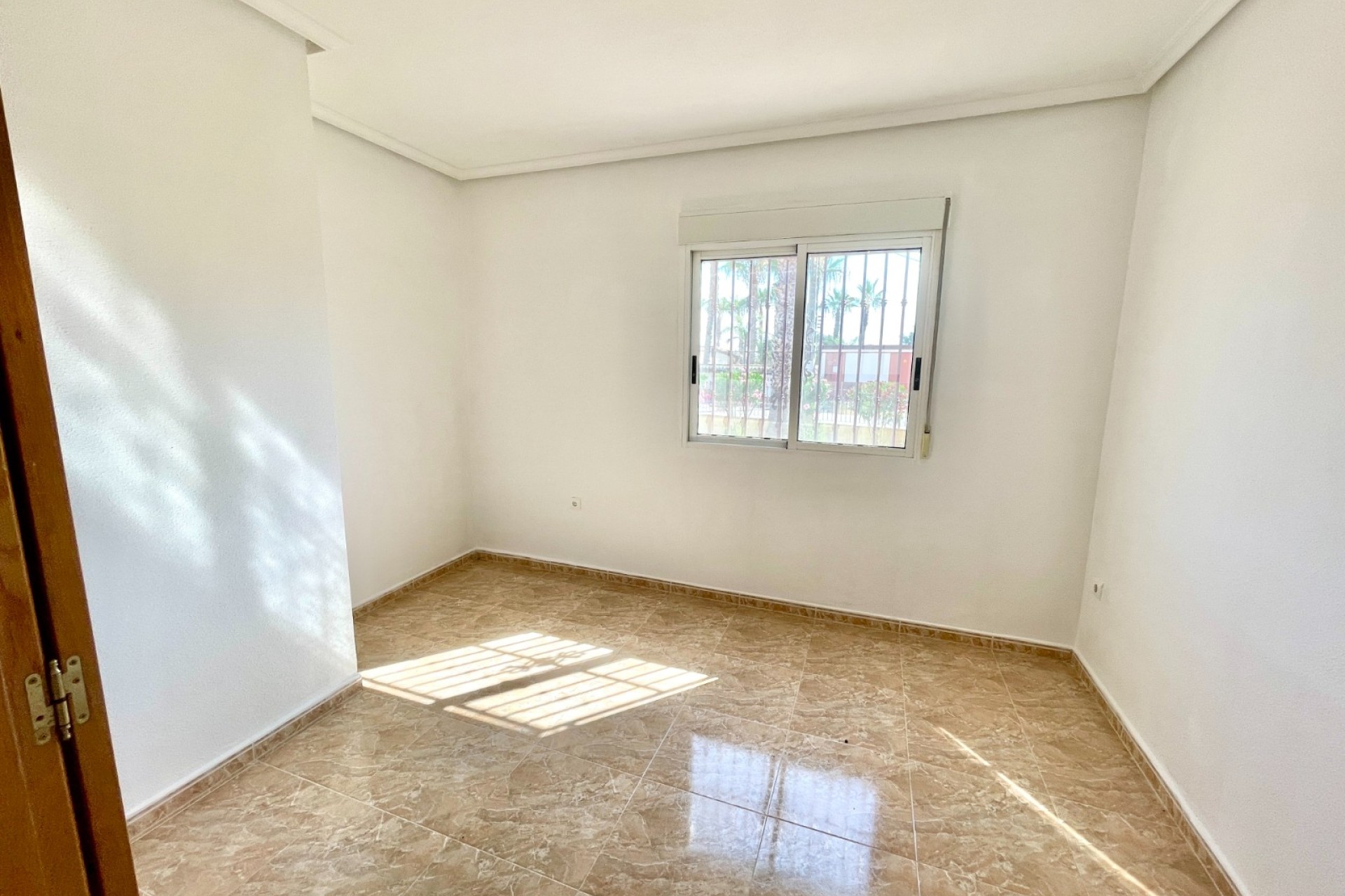 Resale - Villa - Catral