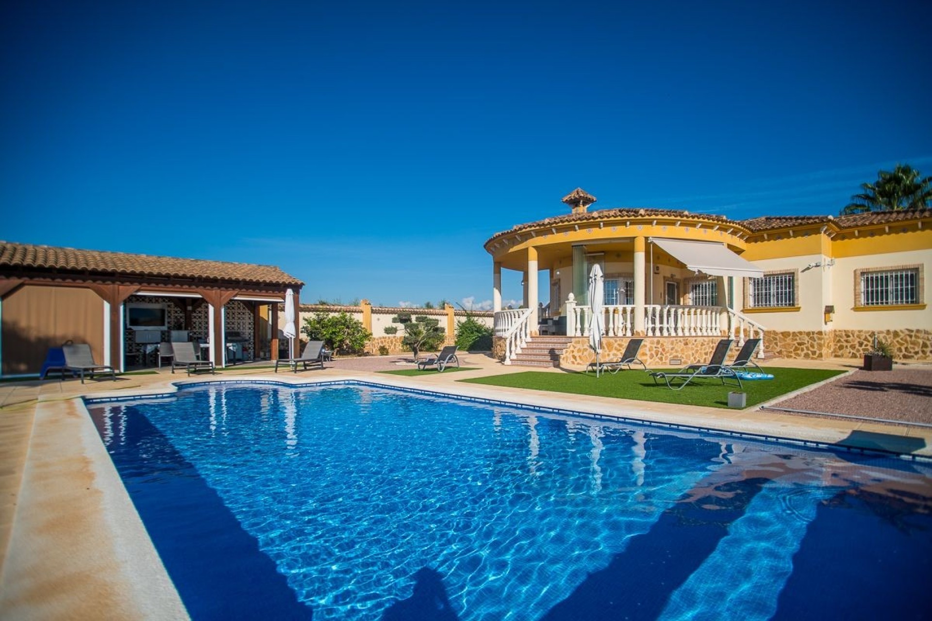 Resale - Villa - Catral