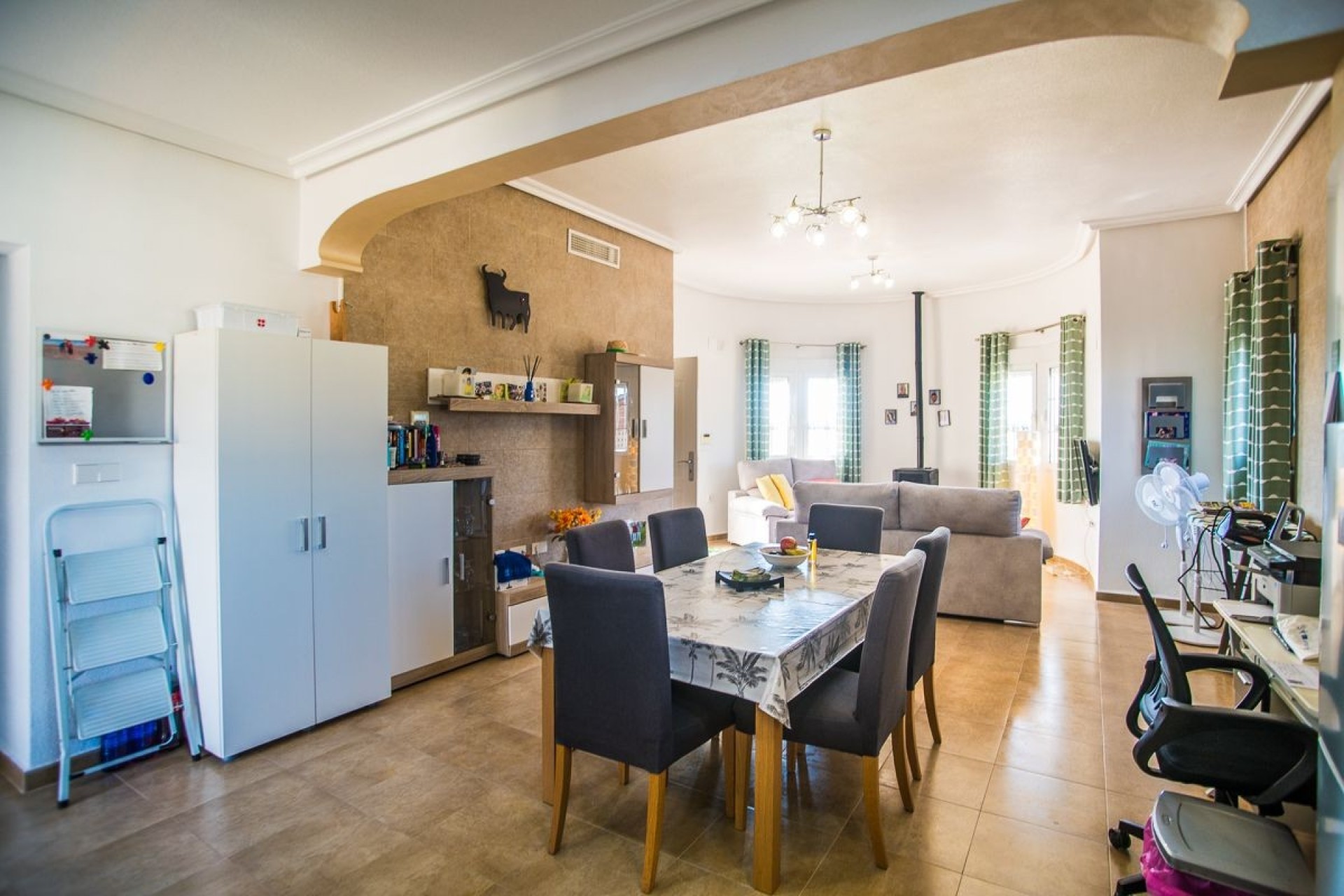 Resale - Villa - Catral