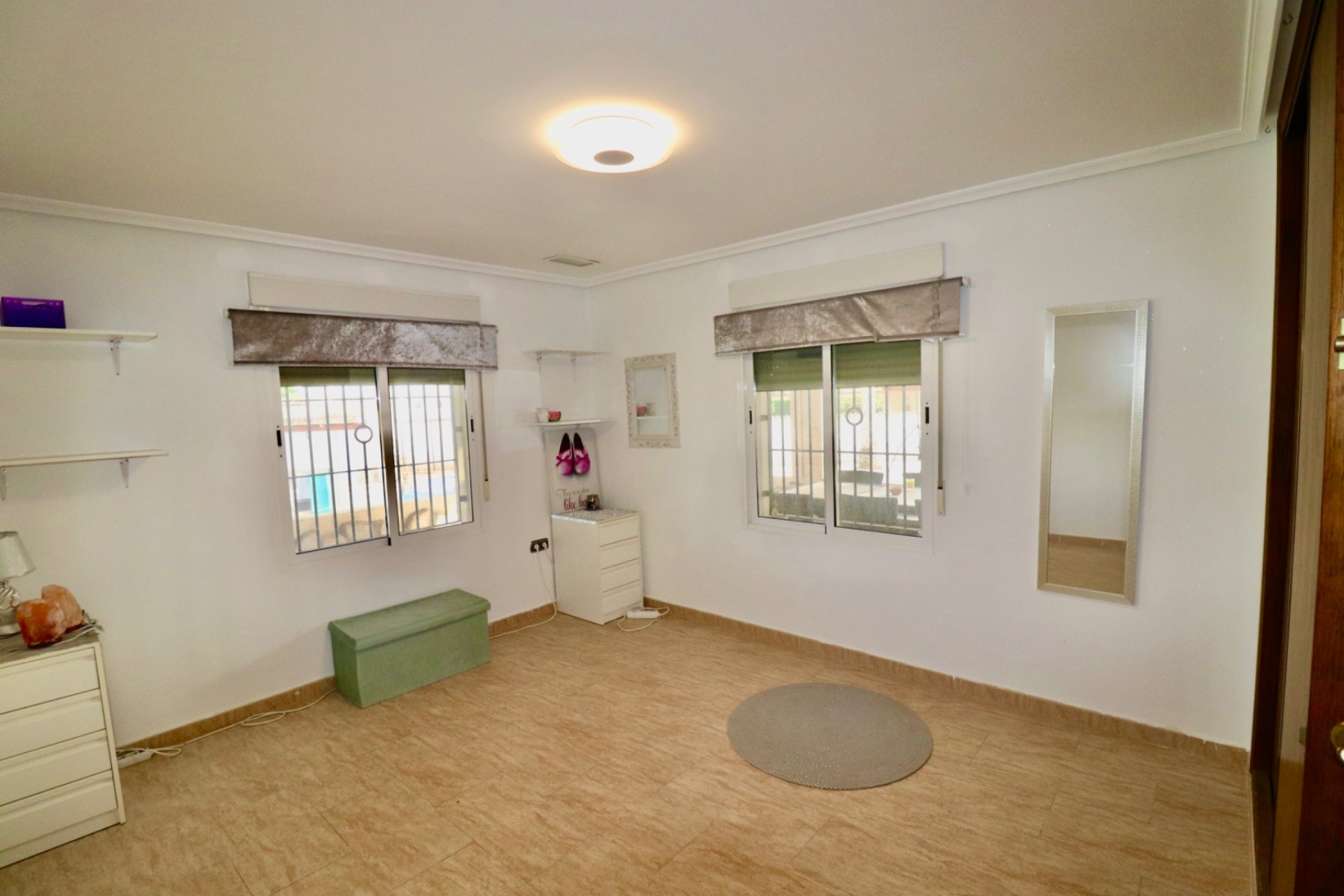 Resale - Villa - Catral