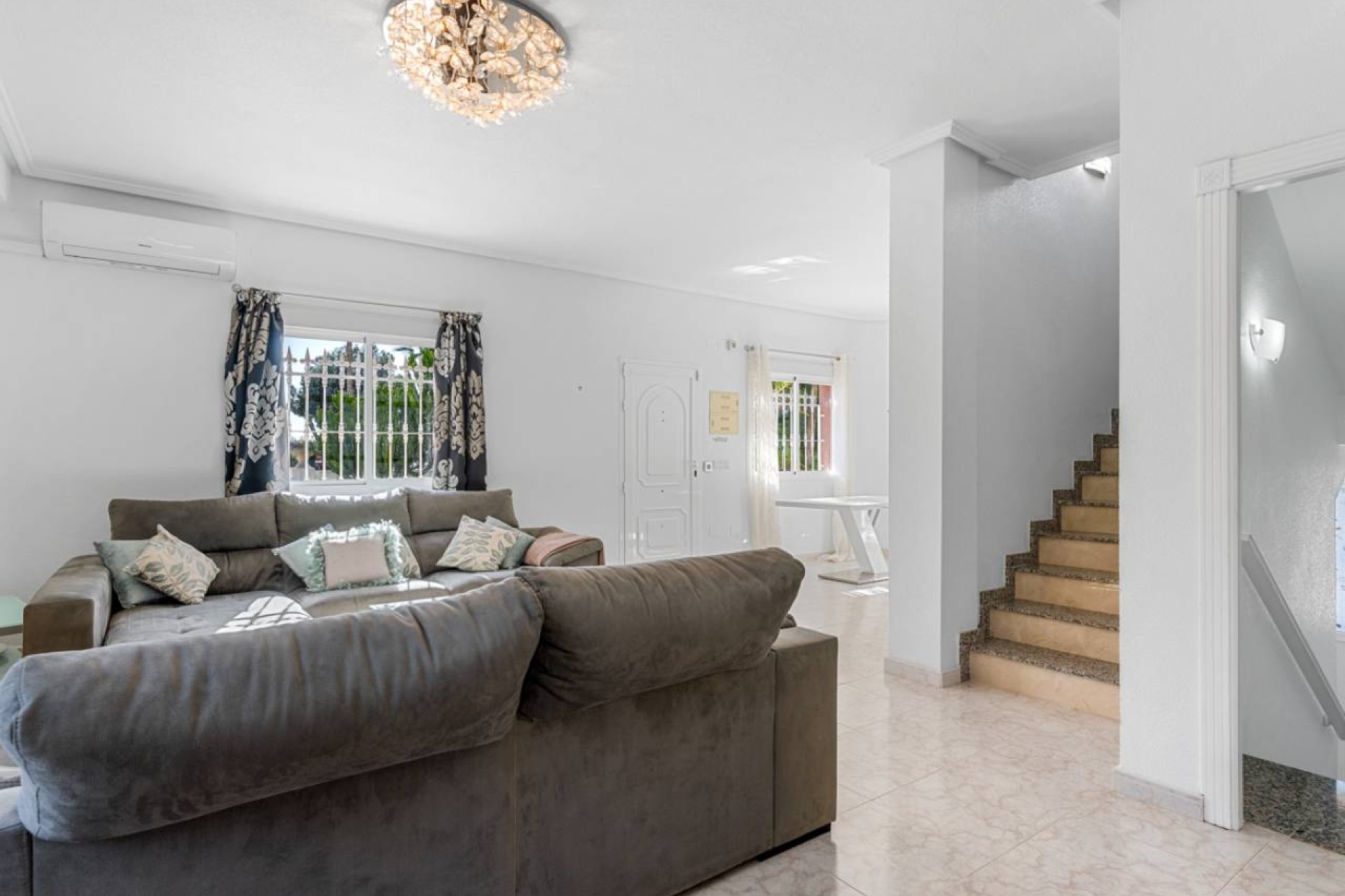 Resale - Villa - Ciudad Quesada - Doña Pepa