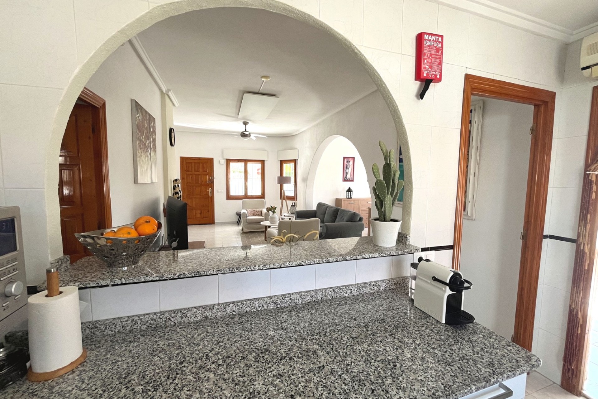 Resale - Villa - Ciudad Quesada - Pueblo Bravo