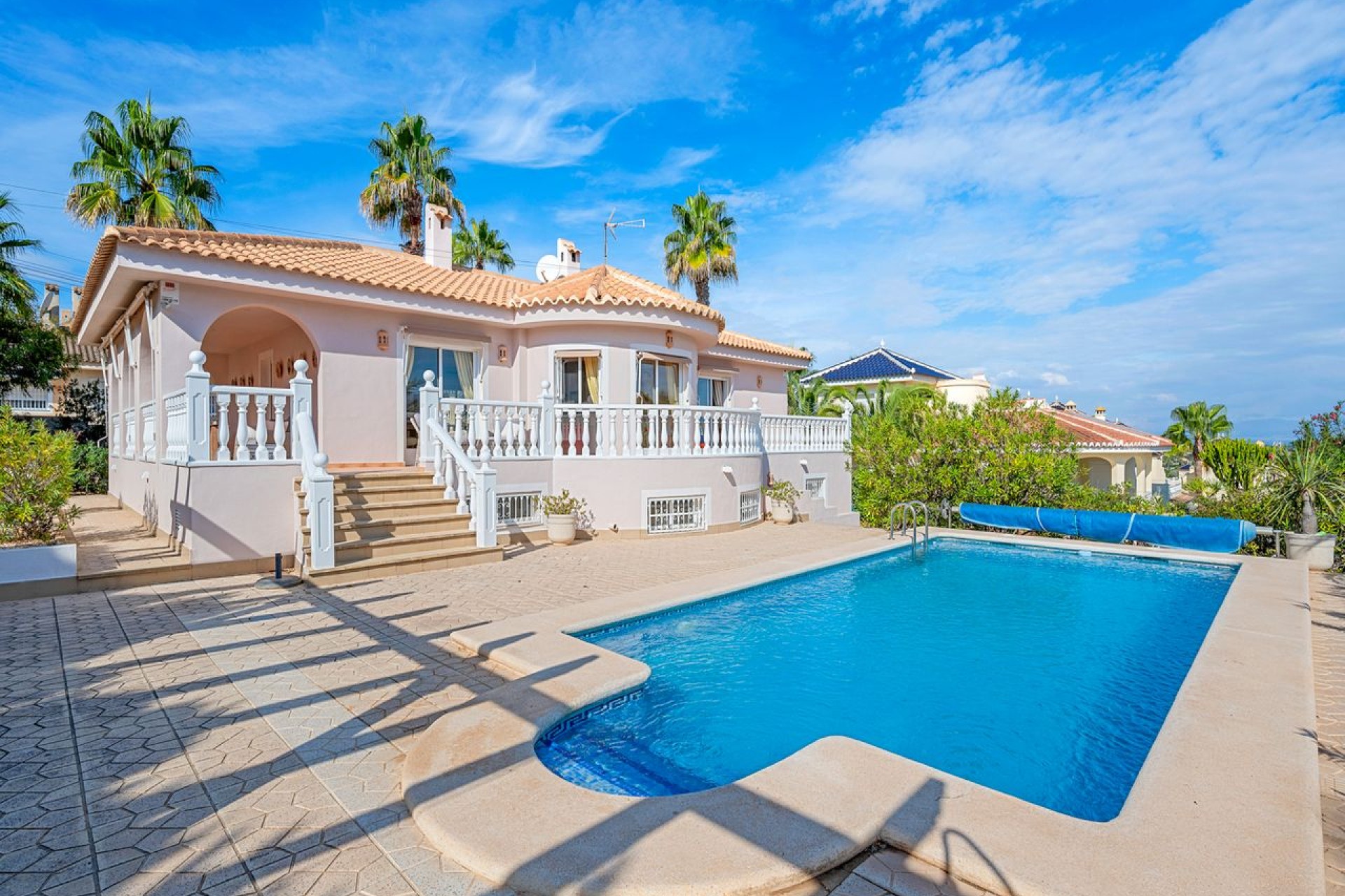 Resale - Villa - Ciudad Quesada - Pueblo Lucero