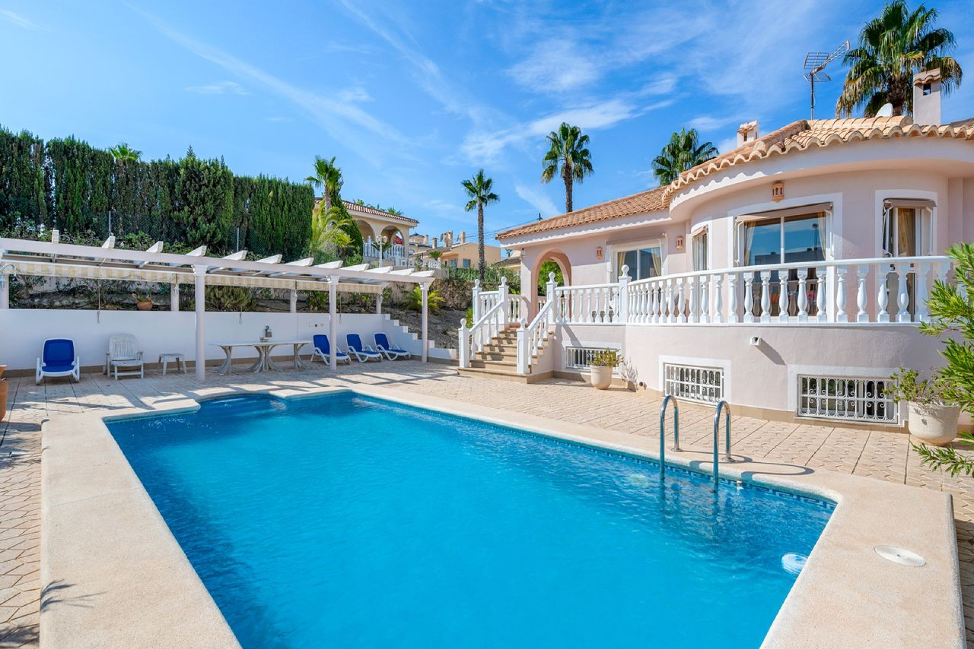 Resale - Villa - Ciudad Quesada - Pueblo Lucero