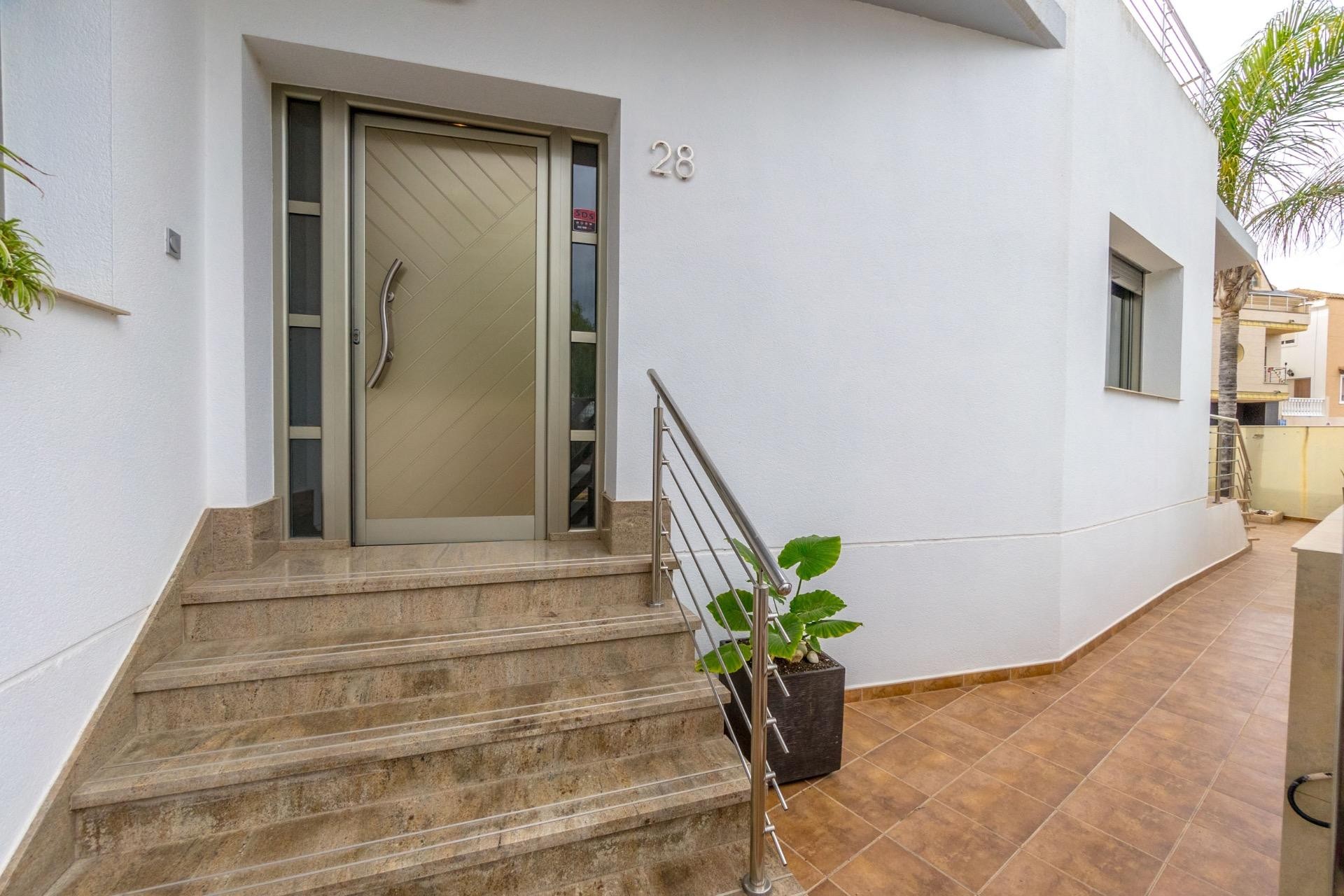 Resale - Villa - Ciudad Quesada - Rojales
