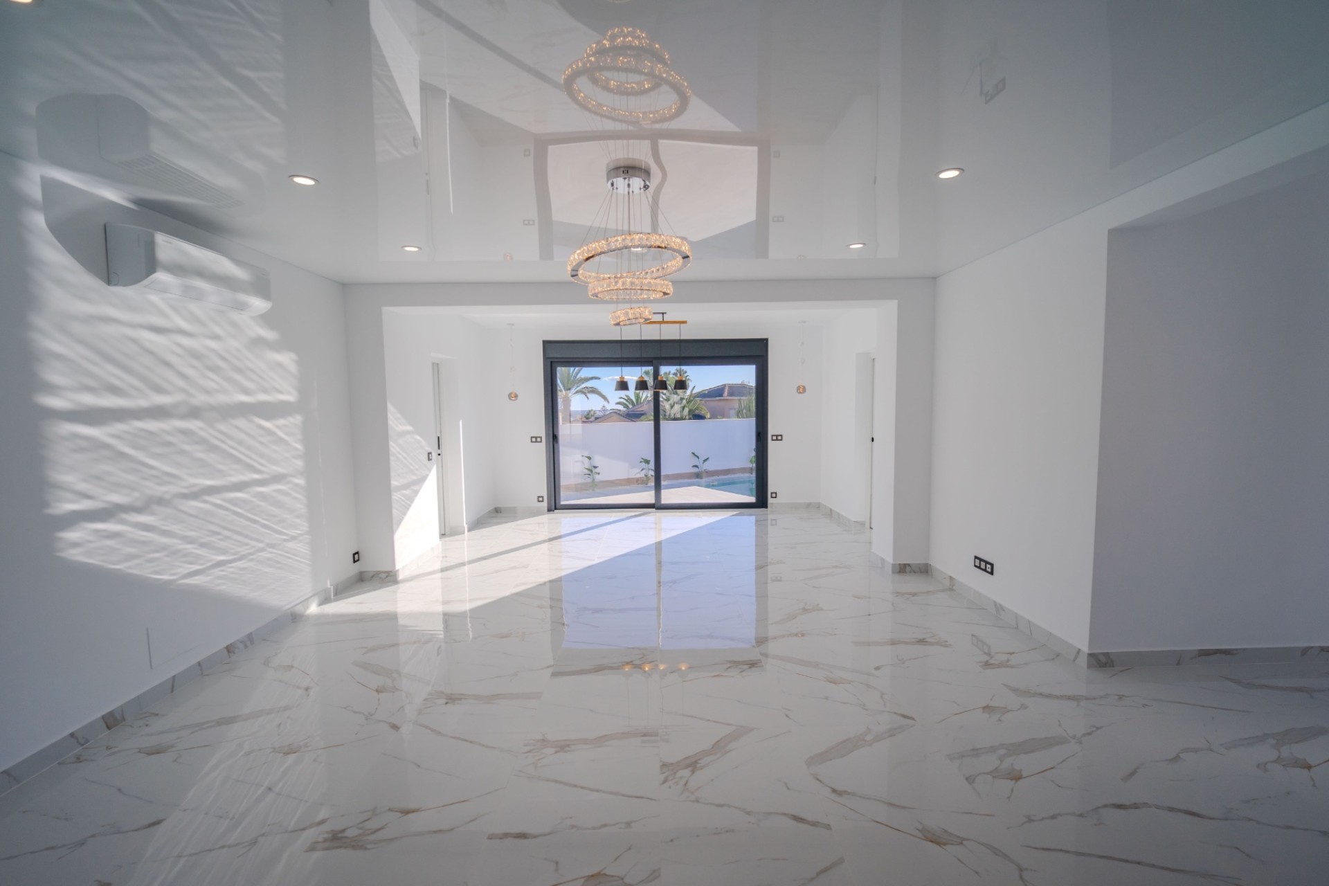 Resale - Villa - Ciudad Quesada - town