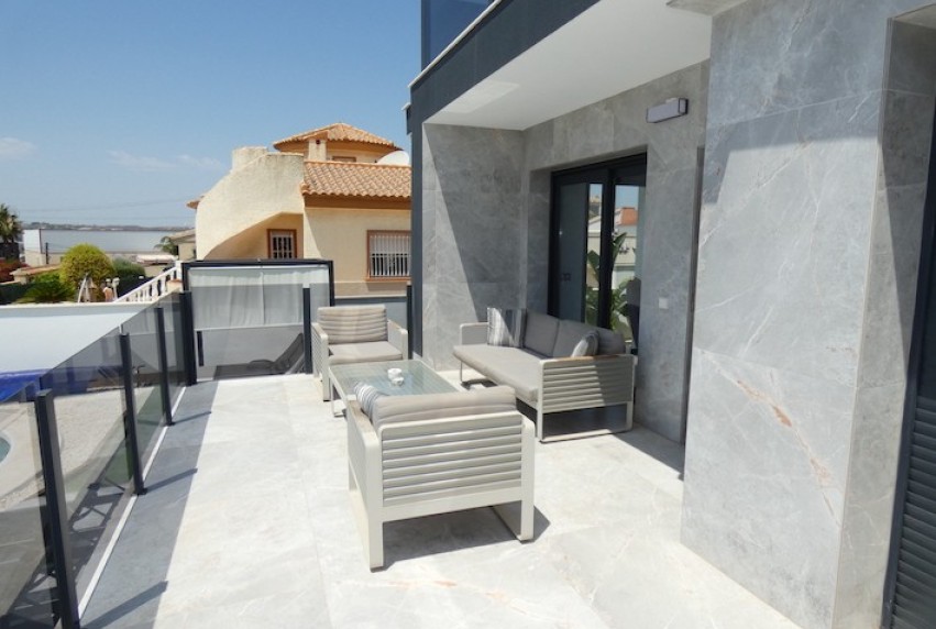 Resale - Villa - Ciudad Quesada