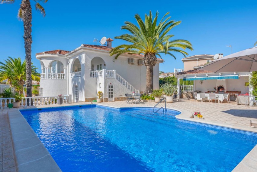 Resale - Villa - Ciudad Quesada