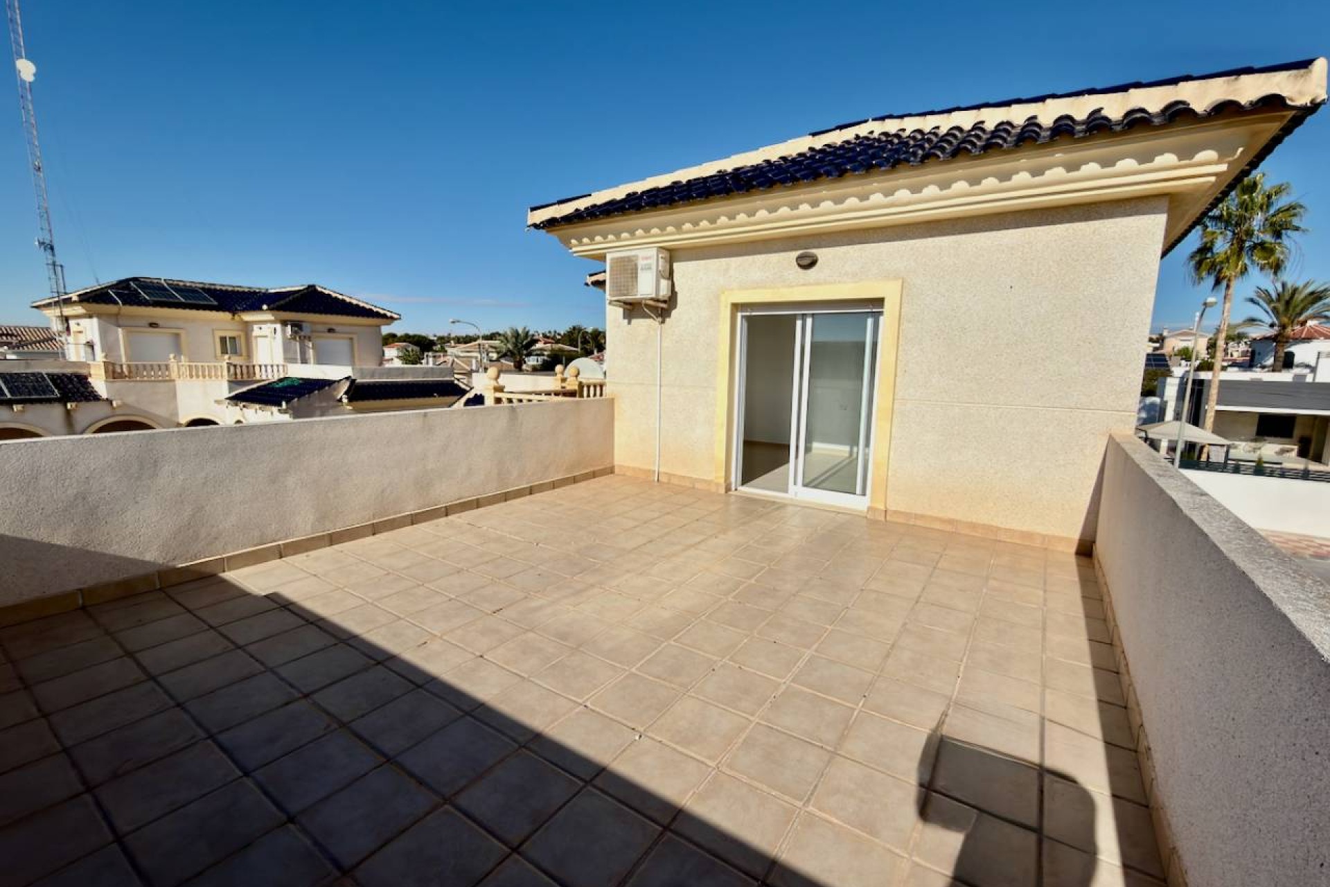 Resale - Villa - Ciudad Quesada