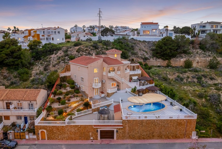 Resale - Villa - Ciudad Quesada