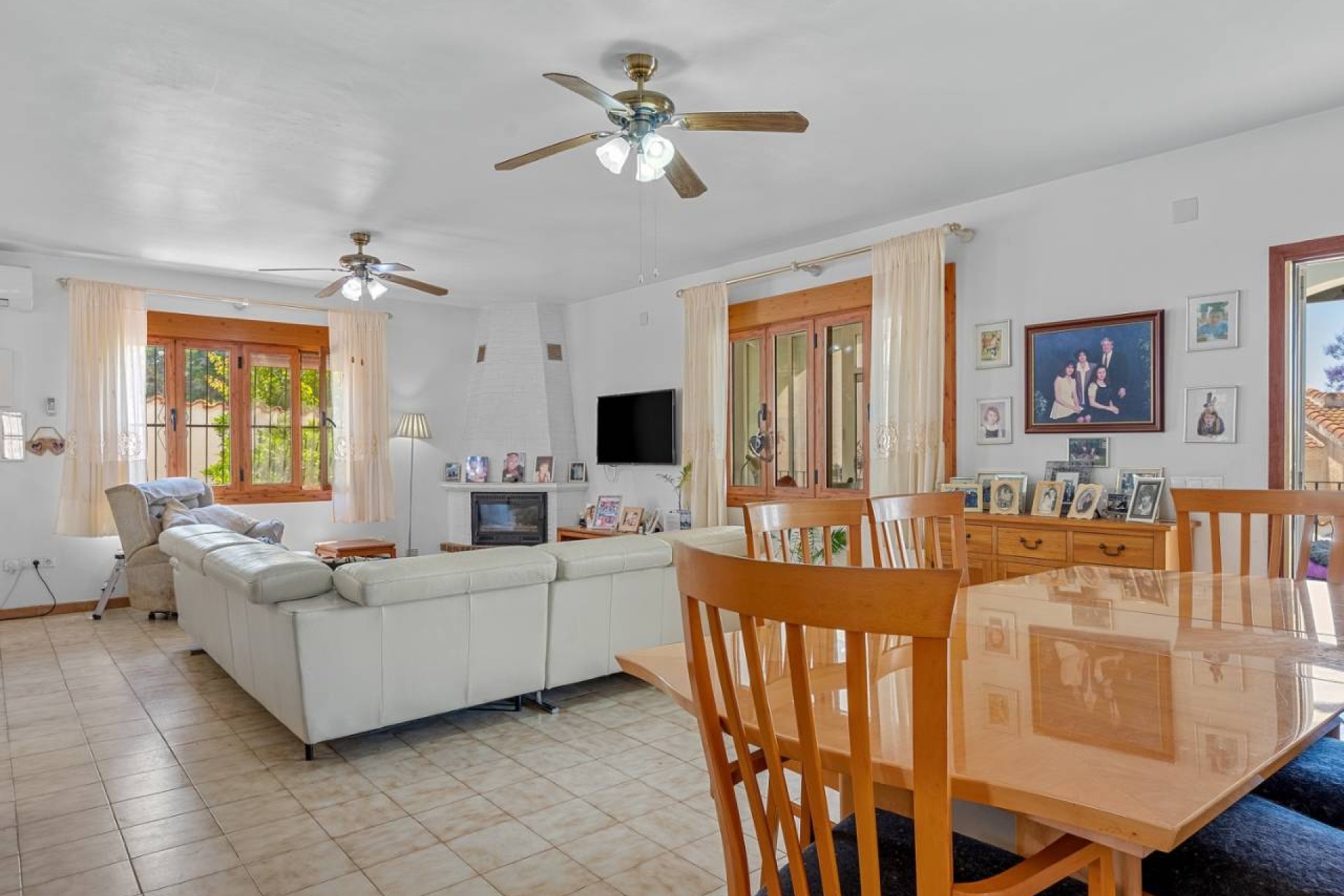 Resale - Villa - Ciudad Quesada