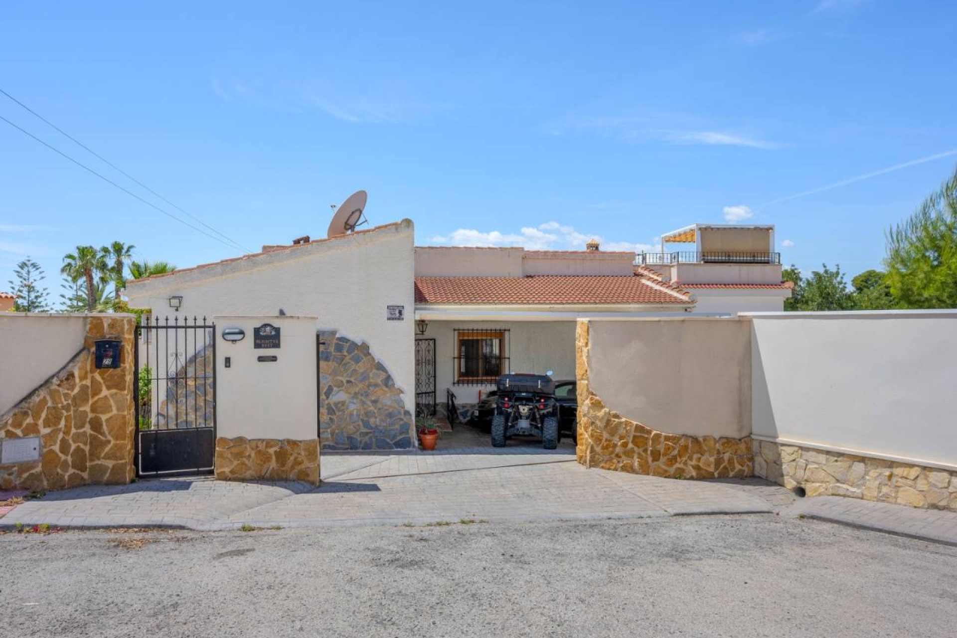 Resale - Villa - Ciudad Quesada