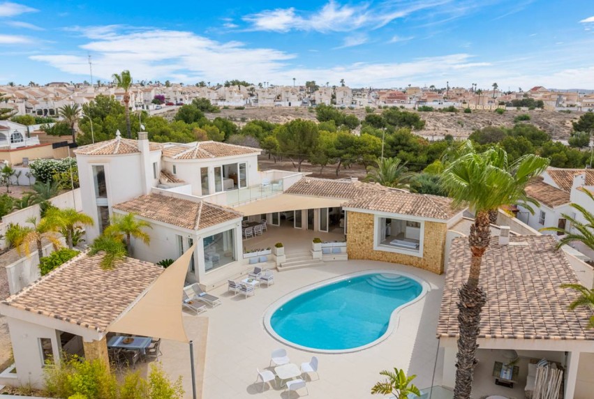 Resale - Villa - Ciudad Quesada