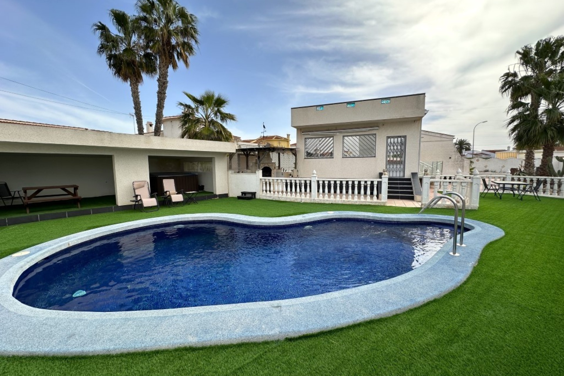 Resale - Villa - Ciudad Quesada