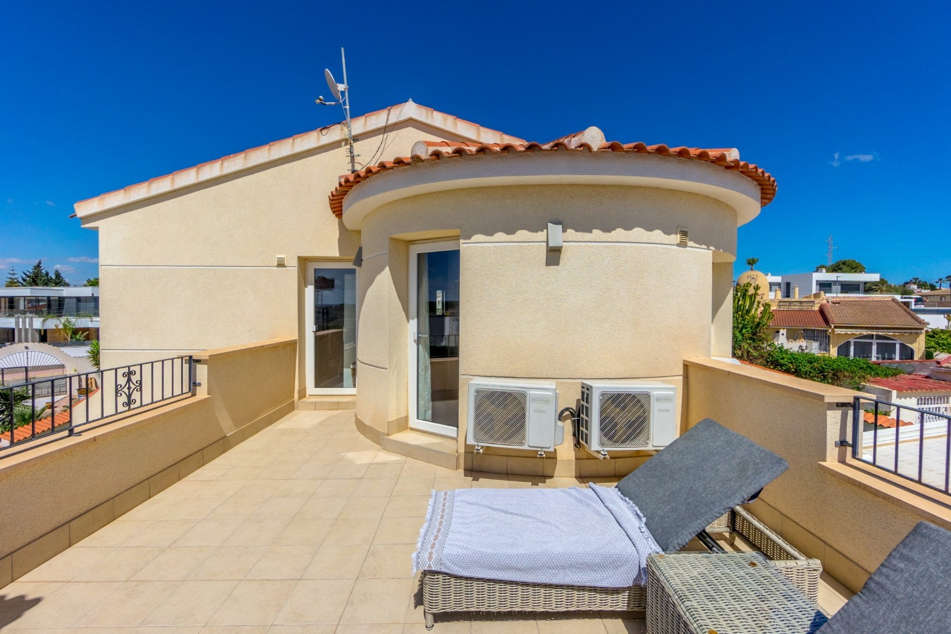 Resale - Villa - Ciudad Quesada